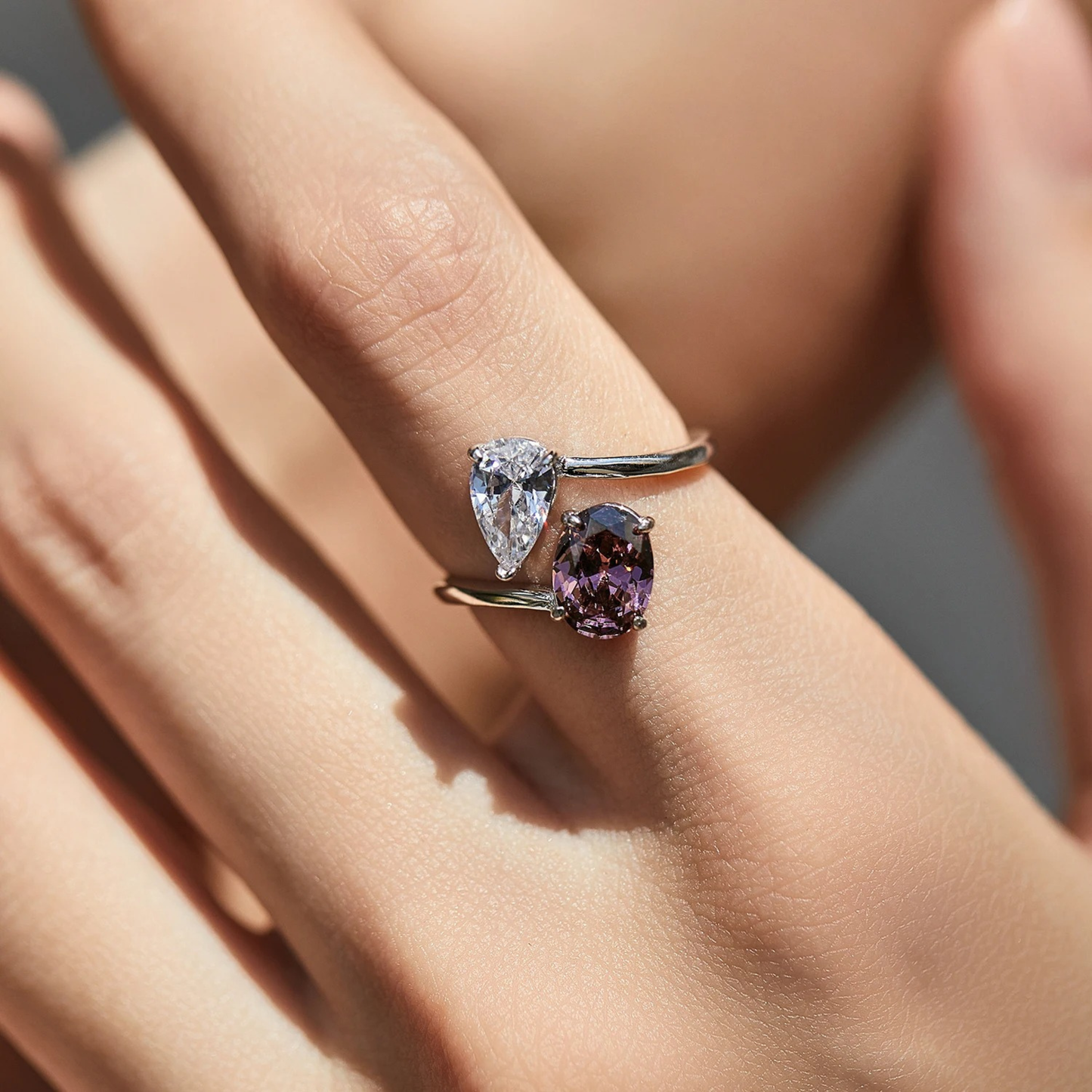 LOVE BALANCE RING - SILVER