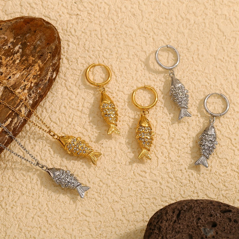 SHIMMER FISH EARRINGS - GOLD