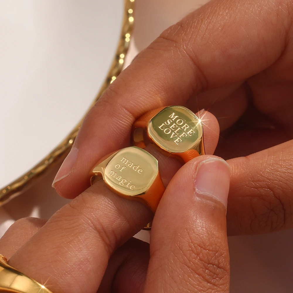AFFIRM BAND RING - GOLD